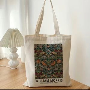 ⭐️⭐️NWOT! Canvas tote bag with vibrantly colored William Morris print